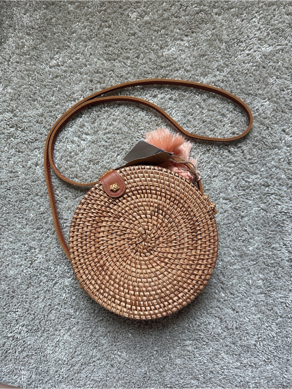 Woven circle rattan cross body bag